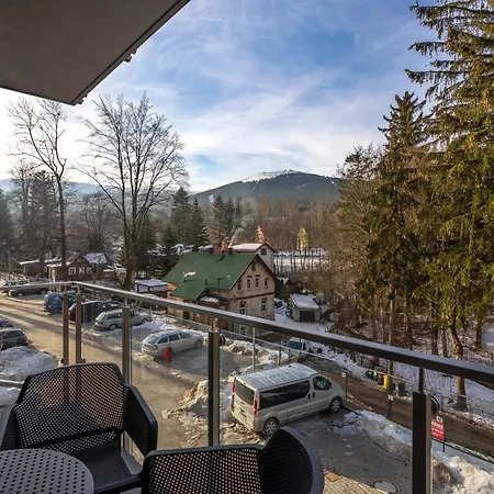 Apartment Stone Hill Wellness Z Basenem Jakuzi Saunami Prywatnym Garazem I Rowerami W Cenie