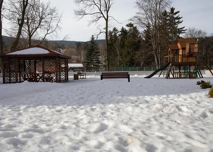 Stone Hill Wellness Z Basenem Jakuzi Saunami Prywatnym Garazem I Rowerami W Cenie * Szklarska Poreba