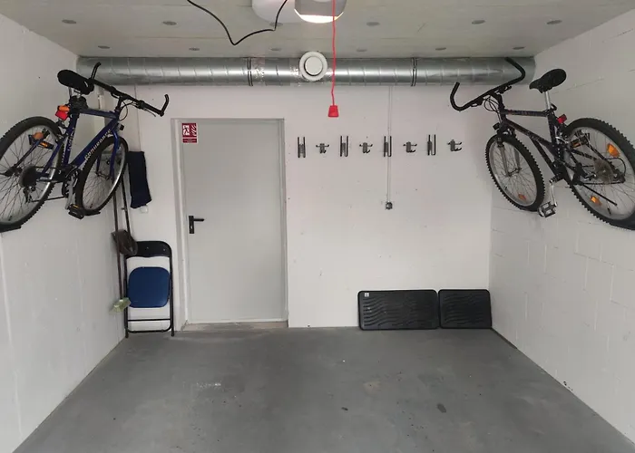 Stone Hill Wellness Z Basenem Jakuzi Saunami Prywatnym Garazem I Rowerami W Cenie * Szklarska Poreba