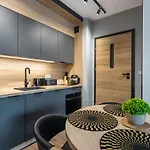 Appartamento Stone Hill Wellness Z Basenem Jakuzi Saunami Prywatnym Garazem I Rowerami W Cenie