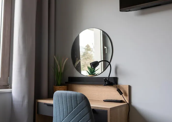 Stone Hill Wellness Z Basenem Jakuzi Saunami Prywatnym Garazem I Rowerami W Cenie Sklářská Poruba